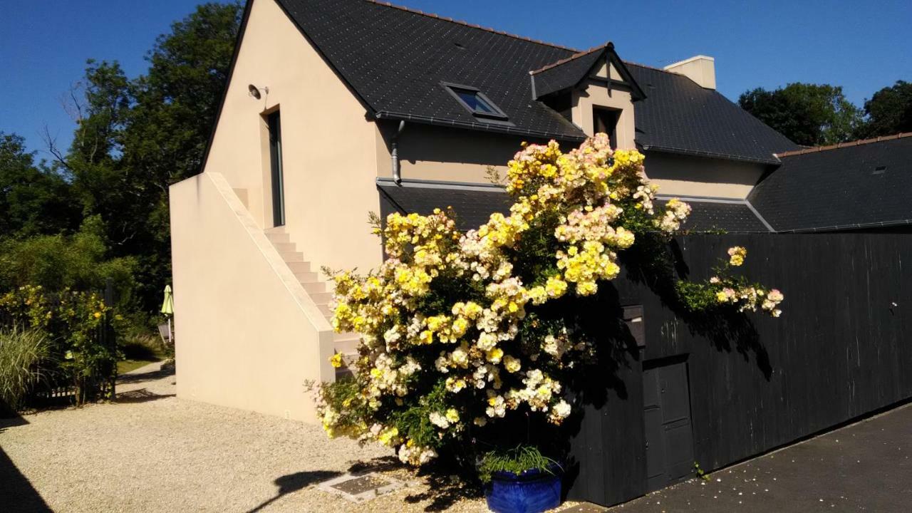 Les Muscaris Bed and Breakfast Le Minihic-sur-Rance Buitenkant foto