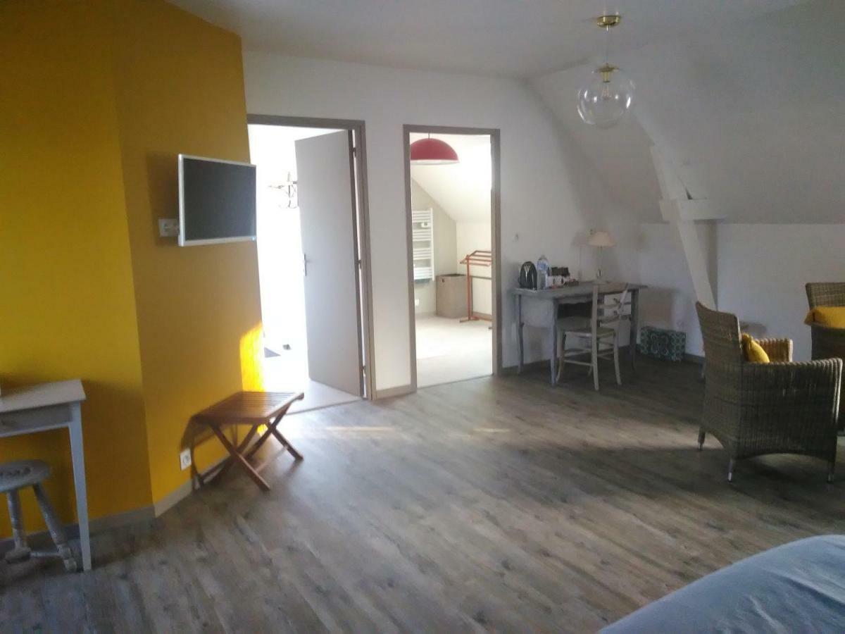 Les Muscaris Bed and Breakfast Le Minihic-sur-Rance Buitenkant foto