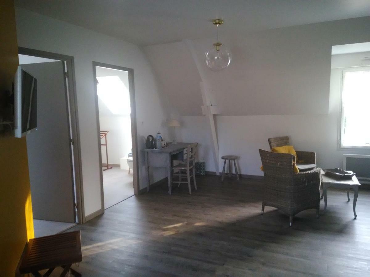 Les Muscaris Bed and Breakfast Le Minihic-sur-Rance Buitenkant foto