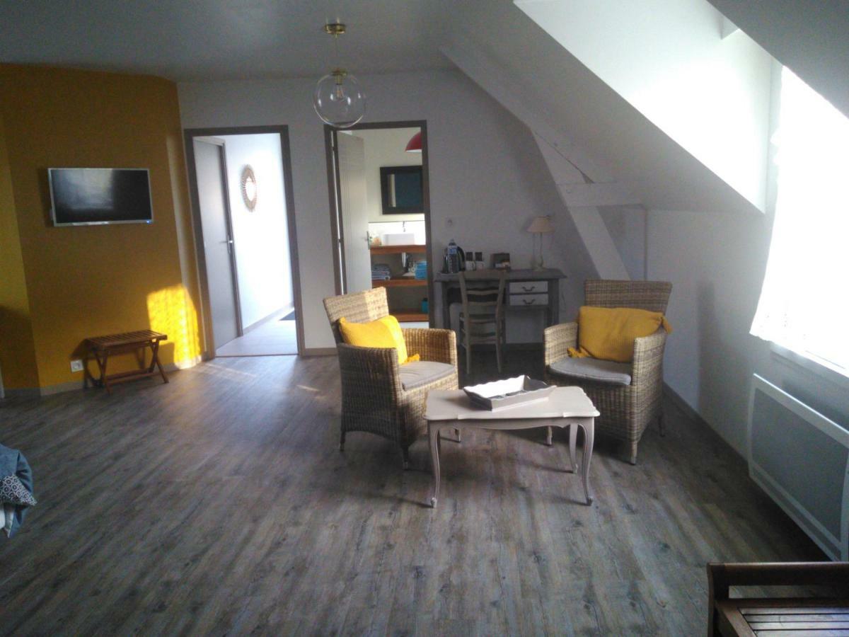 Les Muscaris Bed and Breakfast Le Minihic-sur-Rance Buitenkant foto